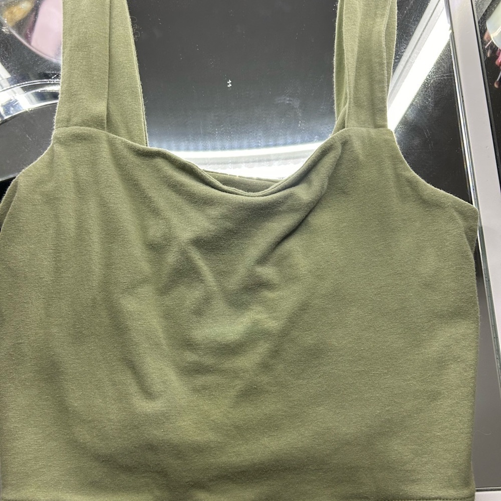Cute crop top